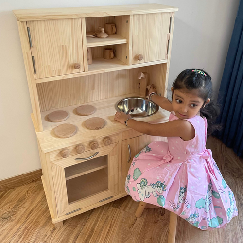 The Magic of Pretend Play: Why Wooden Role Play Toys Are a Must-Have